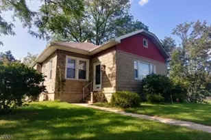 126 W Curtis St, Linden, NJ 07036 - Photo 1