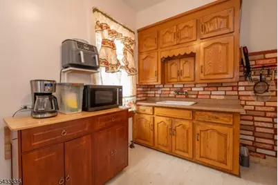 126 W Curtis St, Linden, NJ 07036 - Photo 13