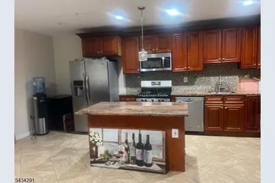 39 Jacob St, Newark, NJ 07103 - Photo 5