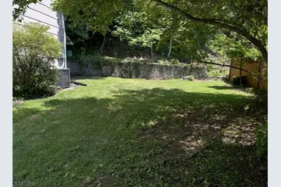 32 Church St, Milford, NJ 08848 - Photo 25