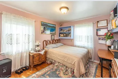 31 Grover Dr, Wayne, NJ 07470 - Photo 13