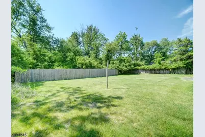 623 Park Ave, Piscataway Township, NJ 08854 - Photo 5