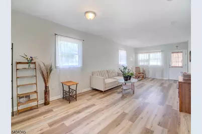 623 Park Ave, Piscataway Township, NJ 08854 - Photo 17