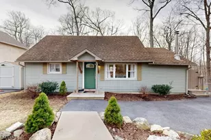 319 Midway Dr, Vernon Twp., NJ 07422 - Photo 1