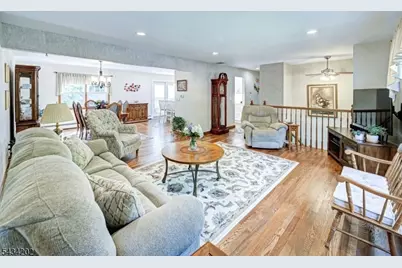 8 Edward Cir, Montville Township, NJ 07045 - Photo 3