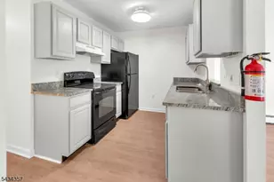65 Montgomery Ave U1, Irvington, NJ 07111 - Photo 3