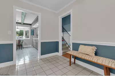 30 Laurel Dr, Wayne Twp., NJ 07470 - Photo 9