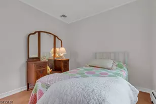 30 Laurel Dr, Wayne Twp., NJ 07470 - Photo 35