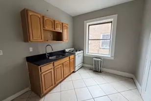 16 Irving St, Newark, NJ 07104 - Photo 5