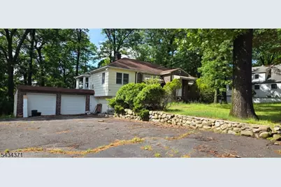 455 Manchester Ave, North Haledon, NJ 07508 - Photo 1