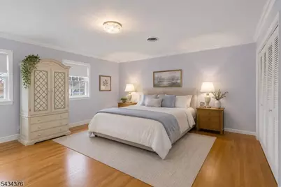 151 Kingwood Dr, Little Falls Township, NJ 07424 - Photo 29