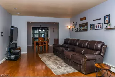 13 Crefeld Ct, Lincoln Park, NJ 07035 - Photo 3
