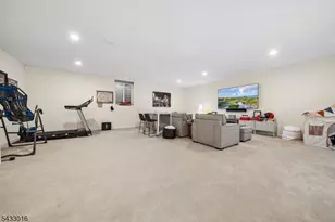 7 Fillmore Dr, Morris Township, NJ 07960 - Photo 25