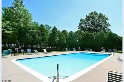 90 Almond Dr, Franklin Township, NJ 08873 - Photo 17