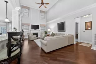 4 Mayflower Ct, Franklin Township, NJ 08873 - Photo 19
