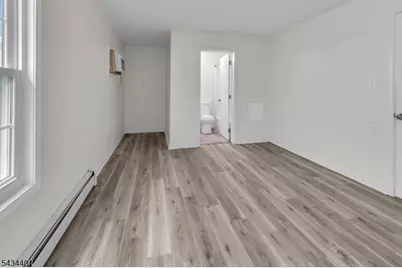 65 Montgomery Ave U2, Irvington, NJ 07111 - Photo 7
