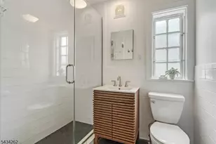74 Park Ave, Verona, NJ 07044 - Photo 21