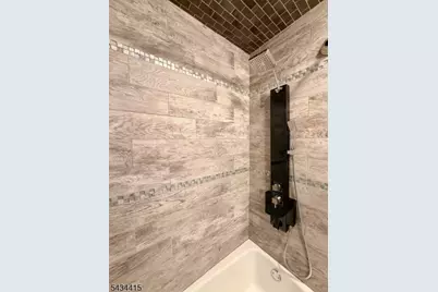 127 Jackson St, Wanaque, NJ 07420 - Photo 17