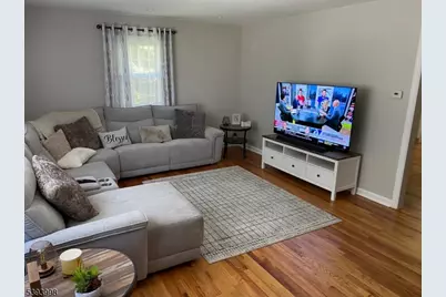 549 Broughton Ave #2, Bloomfield, NJ 07003 - Photo 9