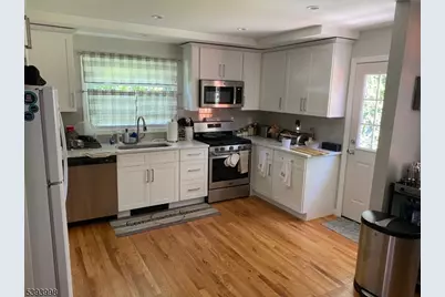 549 Broughton Ave #2, Bloomfield, NJ 07003 - Photo 11