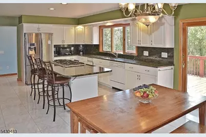 77A Taylortown Rd, Montville Township, NJ 07045 - Photo 9