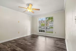 24 Amberly Ct, Franklin Township, NJ 08823 - Photo 11