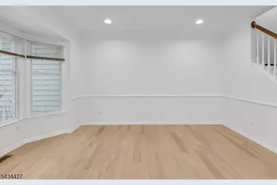 7 Patriot Hill Dr, Bernards Township, NJ 07920 - Photo 11