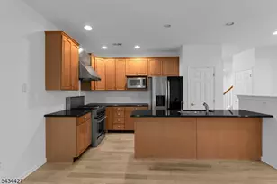 7 Patriot Hill Dr, Bernards Township, NJ 07920 - Photo 1
