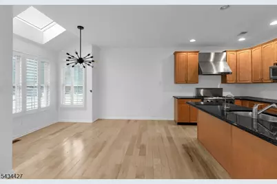 7 Patriot Hill Dr, Bernards Township, NJ 07920 - Photo 17