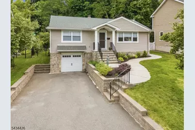 79 Winding Way, Cedar Grove, NJ 07009 - Photo 33