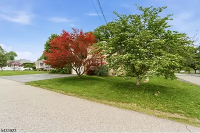 9 Albert St, Pequannock Township, NJ 07444 - Photo 37