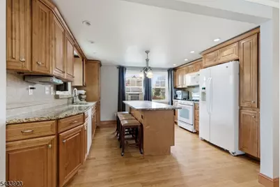 9 Albert St, Pequannock Township, NJ 07444 - Photo 21