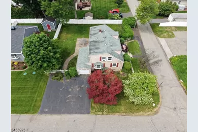9 Albert St, Pequannock Township, NJ 07444 - Photo 35