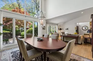 10 Hawthorne Ct, Morris Township, NJ 07960 - Photo 9