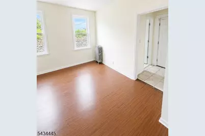 137 Hammond Ave #4, Passaic, NJ 07055 - Photo 17