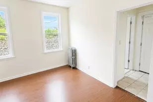 137 Hammond Ave, Passaic, NJ 07055 - Photo 17