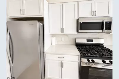 137 Hammond Ave #4, Passaic, NJ 07055 - Photo 9
