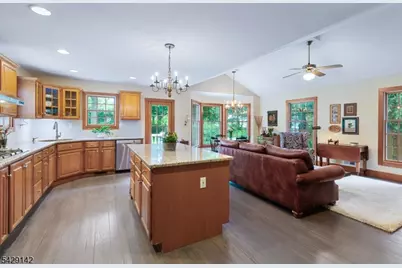 957 Willow Grove Rd, Westfield, NJ 07090 - Photo 15