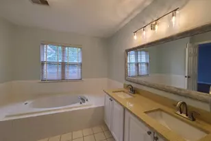 16 Scarlet Oak Dr, Montgomery Township, NJ 08540 - Photo 21