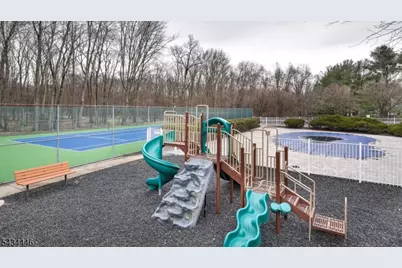 11 Burnham Dr, Pequannock Township, NJ 07444 - Photo 33