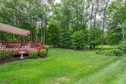 11 Burnham Dr, Pequannock Township, NJ 07444 - Photo 29