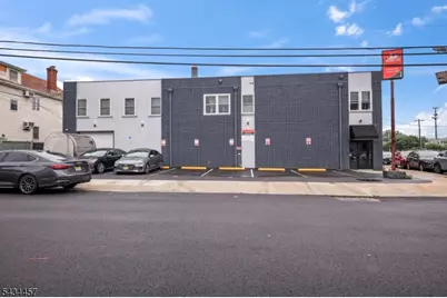 19 Franklin St, Bloomfield, NJ 07003 - Photo 5