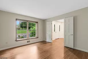 8 Deerwood Trail, Warren Township, NJ 07059 - Photo 15