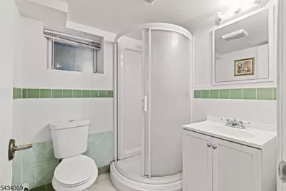 1307 Willow St, Fair Lawn, NJ 07410 - Photo 19