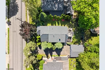 1307 Willow St, Fair Lawn, NJ 07410 - Photo 25