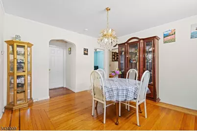 1307 Willow St, Fair Lawn, NJ 07410 - Photo 5