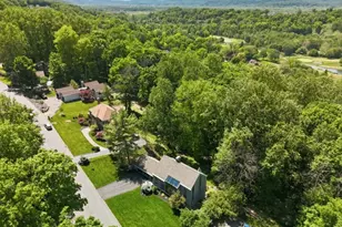 35 Mockingbird, Allamuchy Township, NJ 07840 - Photo 3