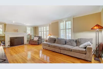 262 Northfield Ave, West Orange Township, NJ 07052 - Photo 5