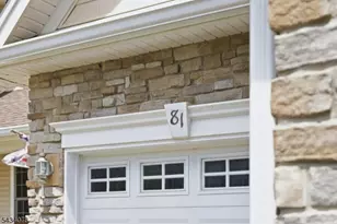 81 Washington Square Cir, Washington Boro, NJ 07882 - Photo 5