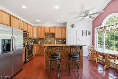 81 Washington Square Circle, Washington Boro, NJ 07882 - Photo 15